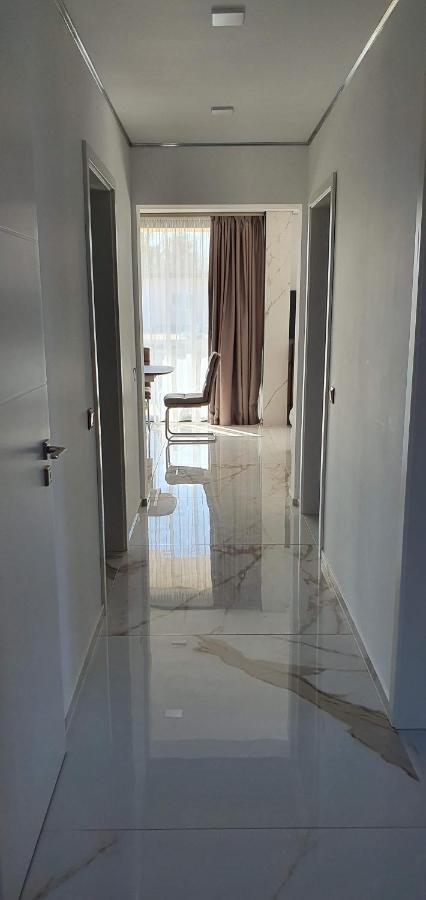Luxury Apartments In Balatonalmadi, Almadi Lux Apartman III - Pure Gold エクステリア 写真